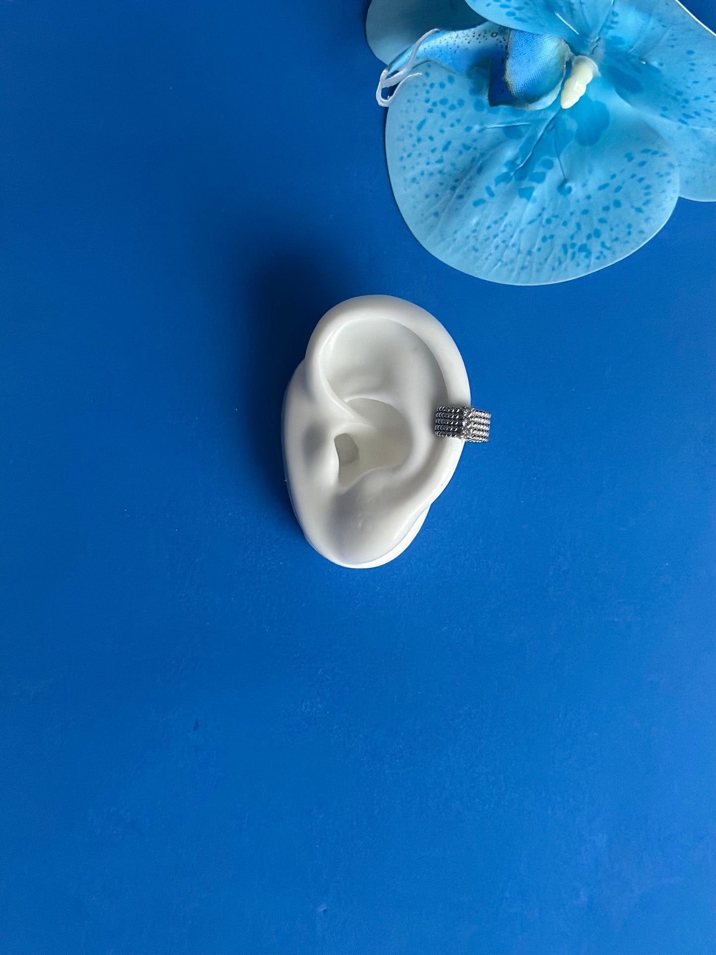 Ear Cuff United